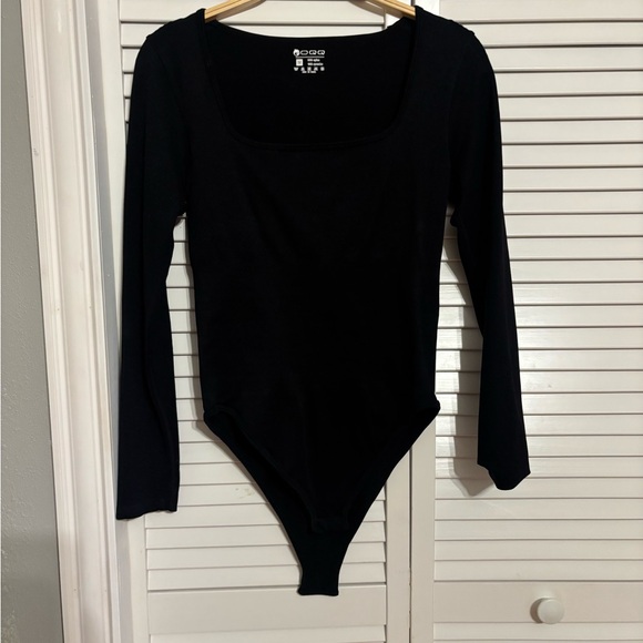 OQQ Black Long Sleeve Bodysuit - Picture 1 of 3